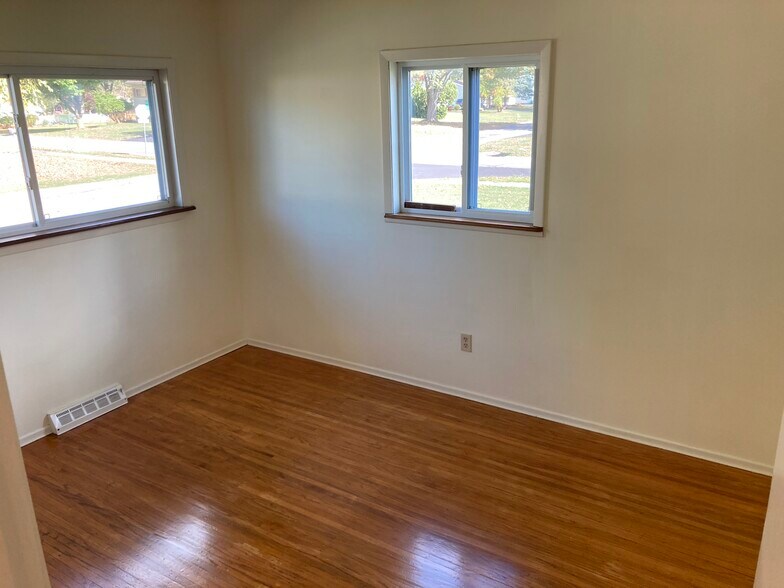 Building Photo - 43 Eagan Blvd