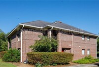 Building Photo - 1005 Ancestry Dr