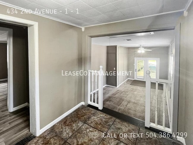 Building Photo - 434 2nd Ave