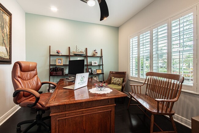 Building Photo - Seasonal or Annual Luxury Home With Pool in Reflection Lakes - AVAIL APRIL-FORWARD