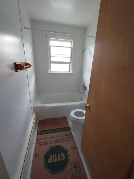 Bathroom - 2541 Gilead Ave