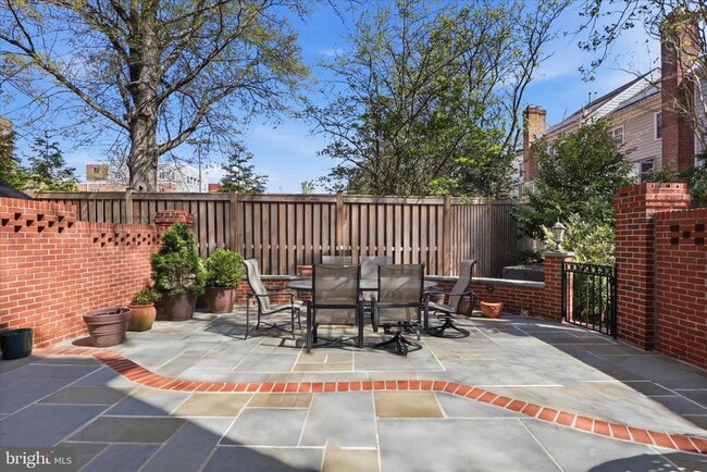 Building Photo - 10454 Breckinridge Ln