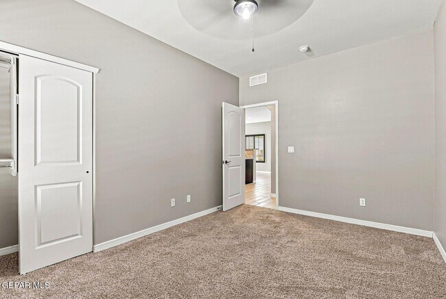 Building Photo - 14182 Peyton Edwards Ave