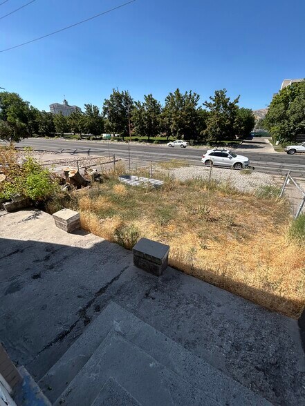 Building Photo - 254 E 700 S