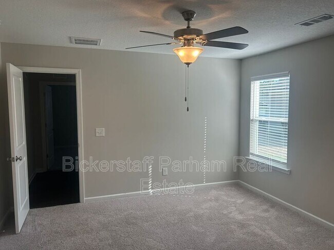 Building Photo - 6379 Sandy Bottom Dr