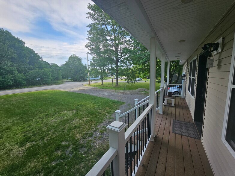 Building Photo - 435 High St