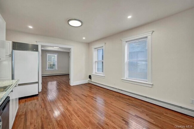 Building Photo - 271 Liberty St