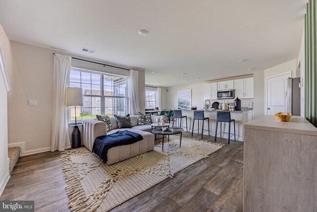 Building Photo - 171 Schyrock Dr