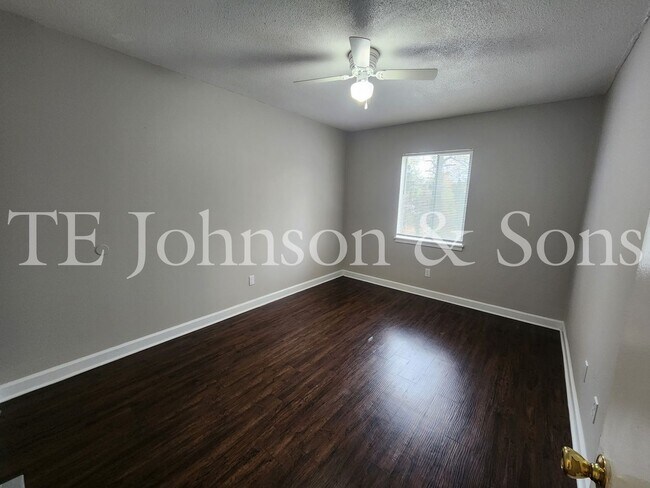 Building Photo - Morgan Park Apartments