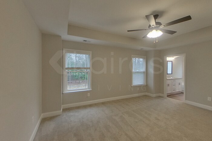 Building Photo - 166 Allentown Wy