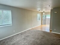 Building Photo - 1463 Holly St