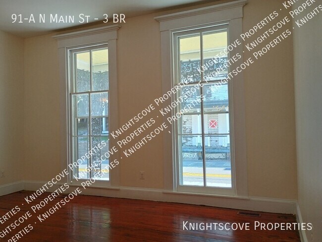 Building Photo - 91 N Main St