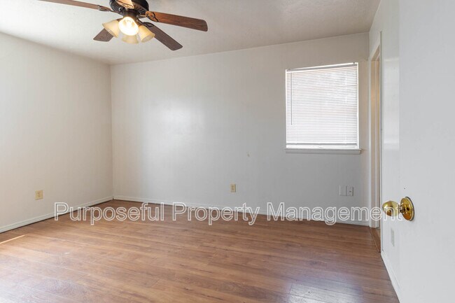 Building Photo - 1324 SW 61st Terrace