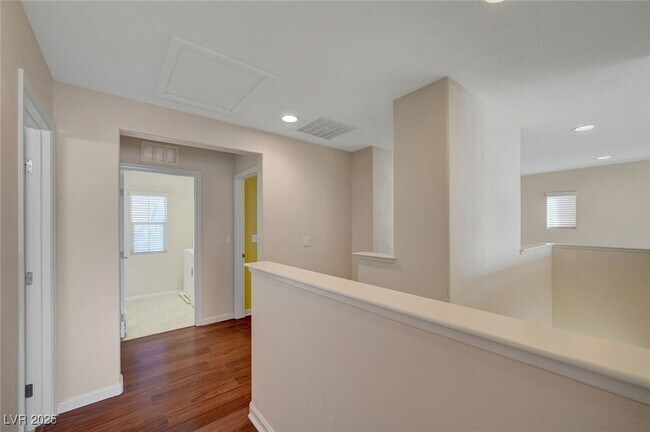 Building Photo - 5515 Jett Canyon St