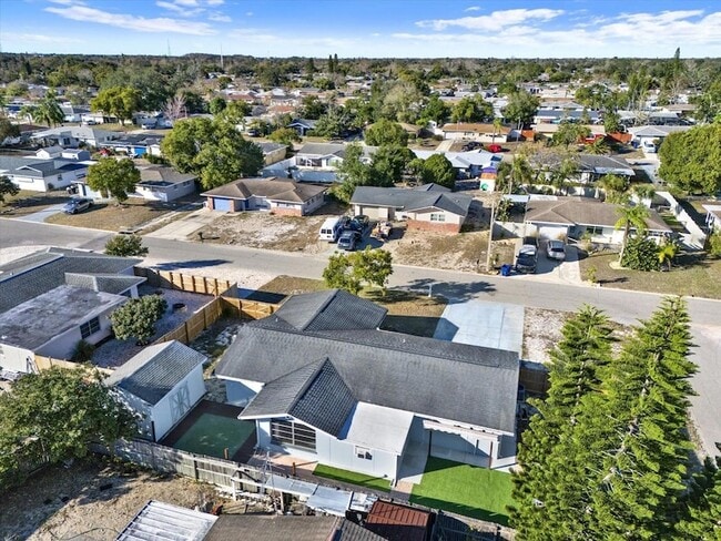 Building Photo - 7902 Canna Dr