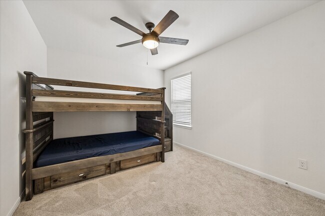 Building Photo - 1189 Bluebonnet Trl