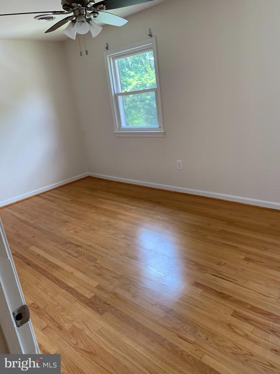 Building Photo - 455 Ridgemore St