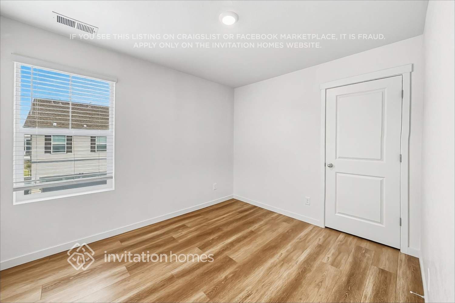 Building Photo - 257 S Uriah St
