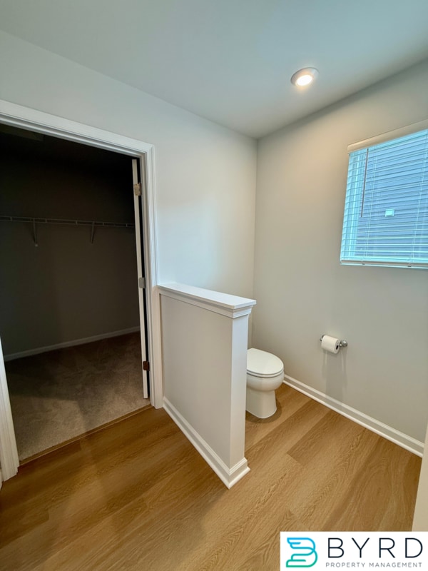 Building Photo - 308 Wilson Crk Dr