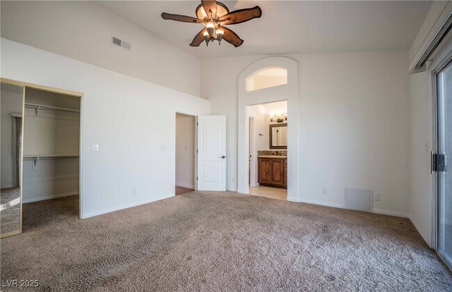 Building Photo - 8117 Creek Water Ln