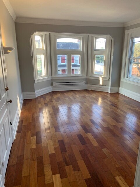 Building Photo - "Charming 1-Bedroom Haven with Gleaming Hardwood Floors in Seven Valleys!"