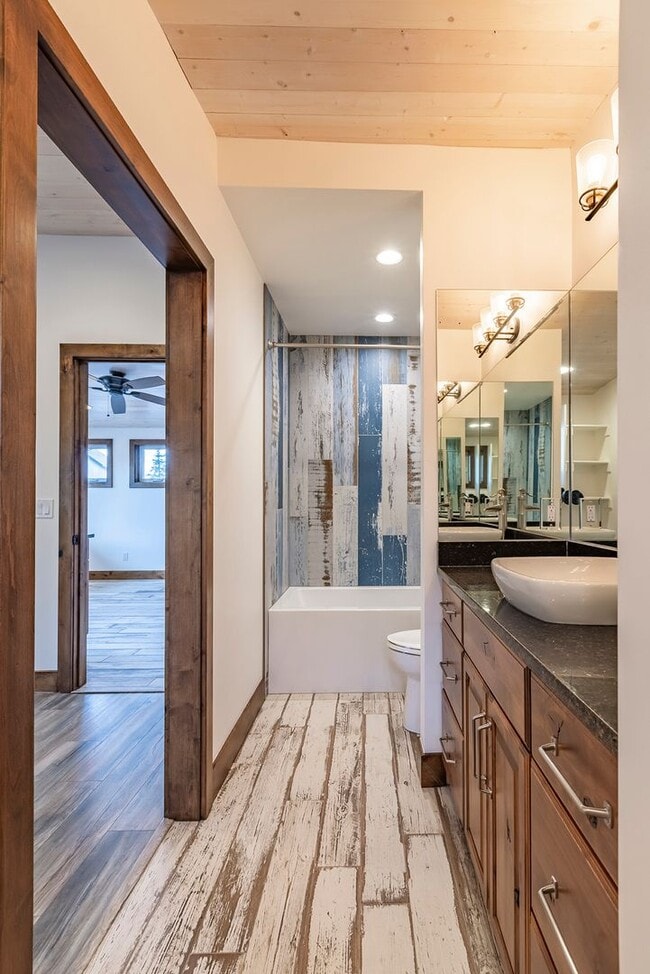 Building Photo - Ranch home in Kamas