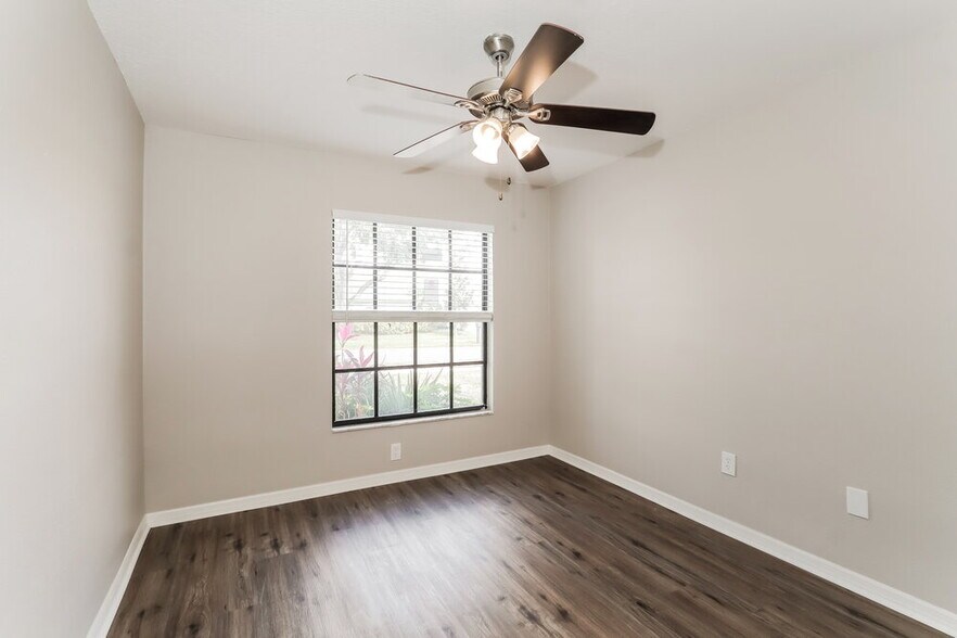 Building Photo - 9735 Fox Chapel Rd