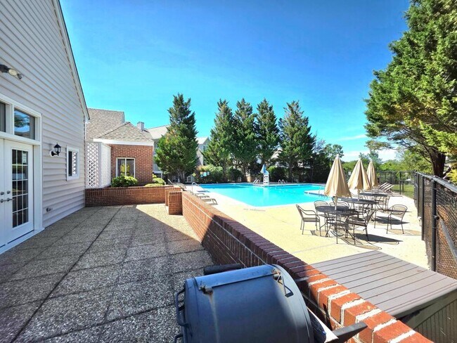 Building Photo - 3643 Crosswater Ct