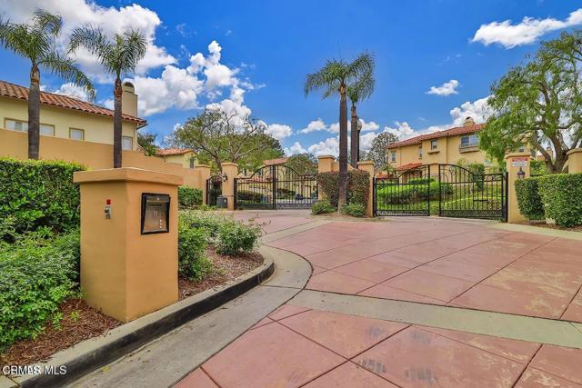 Building Photo - 963 Corte Augusta