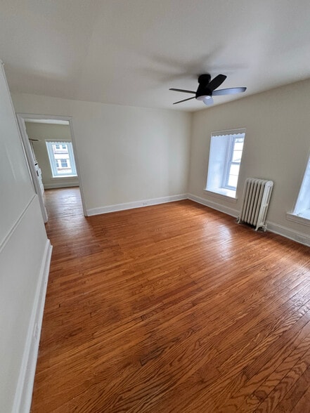 Building Photo - 21 E Mt Pleasant Ave