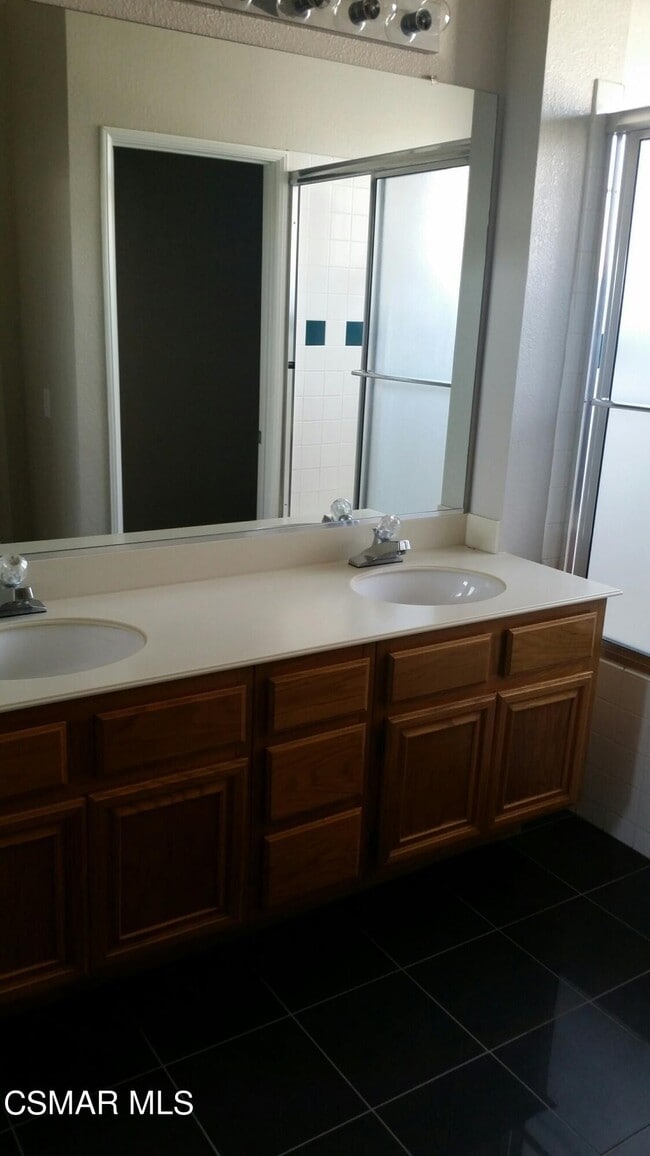 Building Photo - 6012 Paseo Encantada