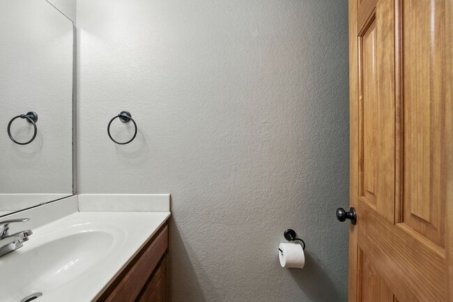 Building Photo - Beautiful Single Family Home, Sutter Woods...