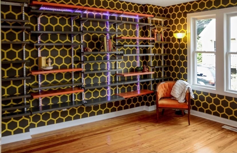 Building Photo - 916 Zeeland Ct NE