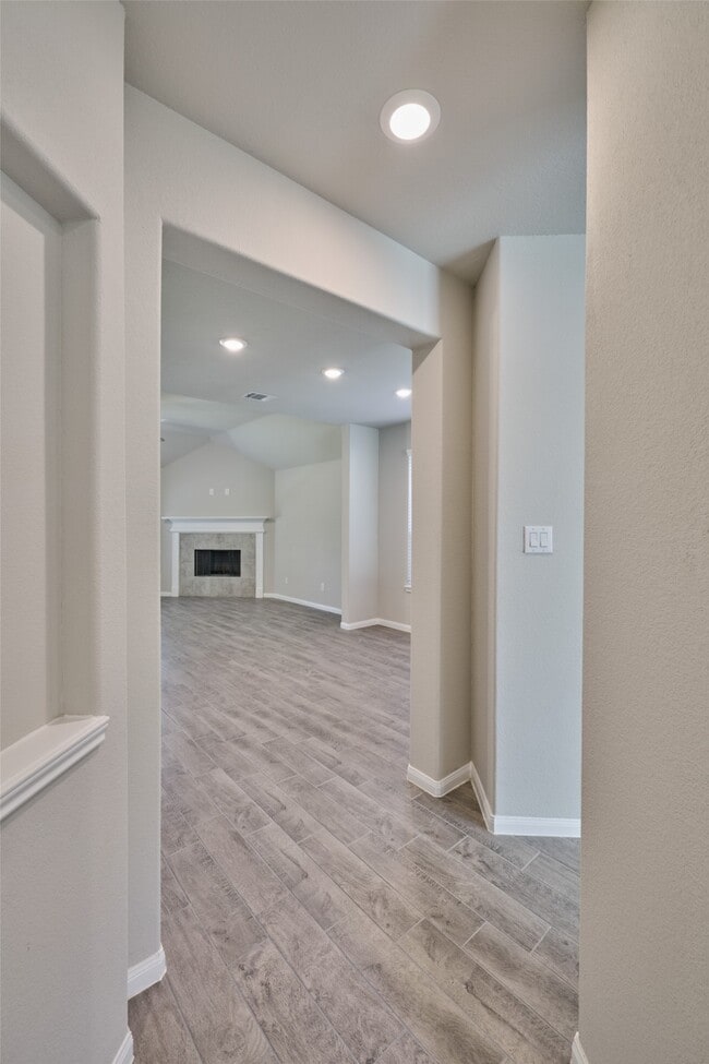 Building Photo - 11330 Alcott Dr