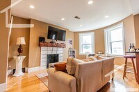 Building Photo - HOT BROOKLINE LISTING!!!!!