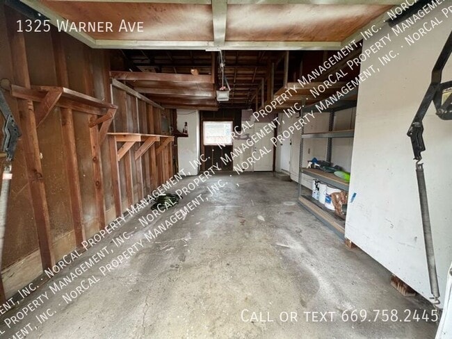 Building Photo - 1325 Warner Ave