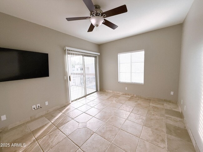 Building Photo - 205 N 74th St