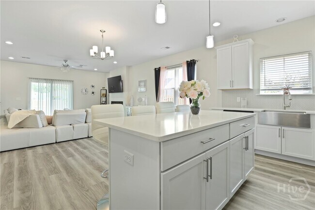 Building Photo - 117 Mettler Loop