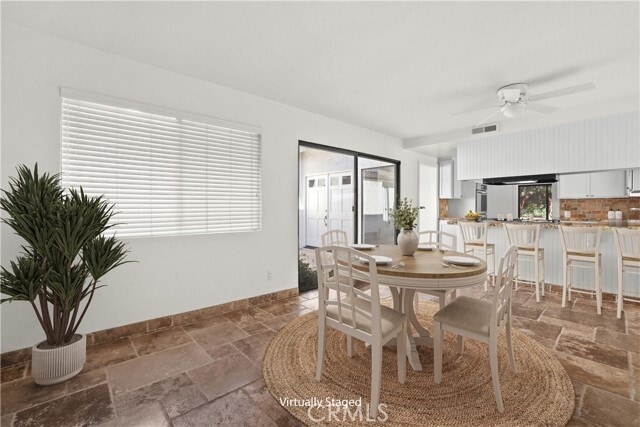 Building Photo - 27352 Vista Azul