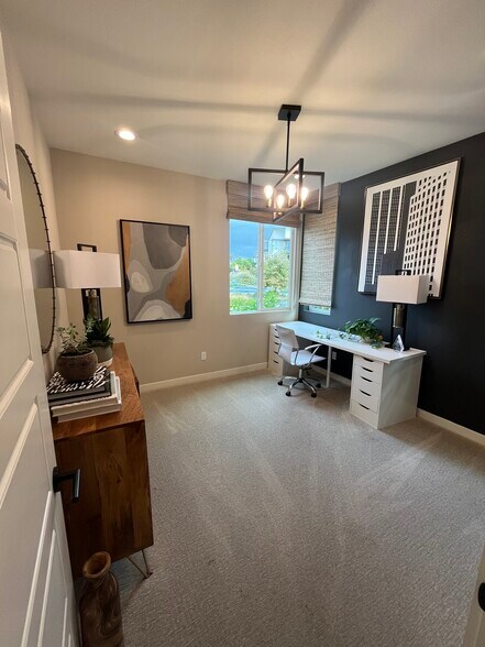 *Model Home Staging* - 13914 Boyden Way