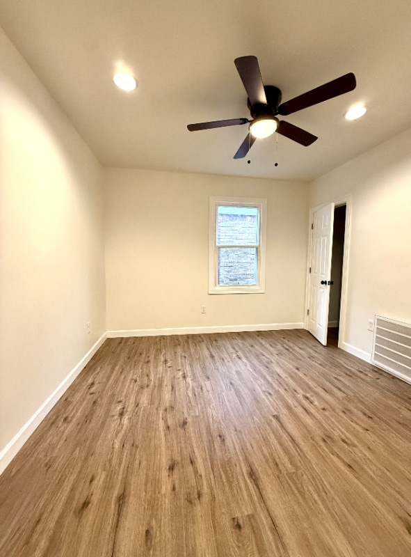 Building Photo - 5416 Black St