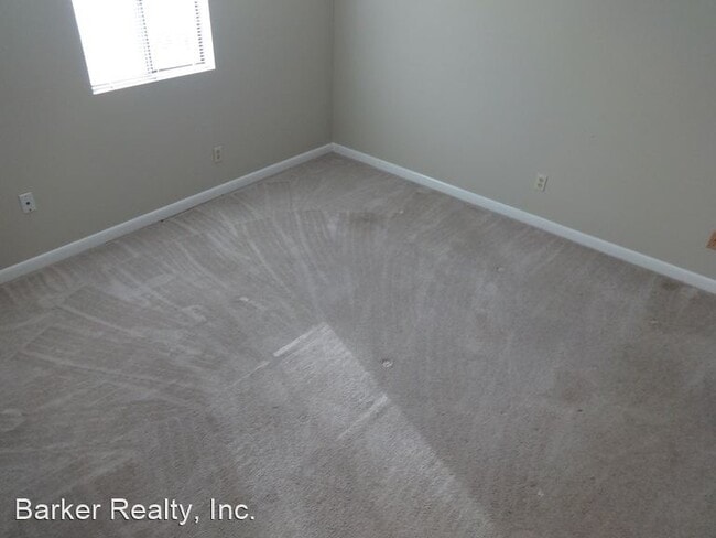 Building Photo - 205 E Ransom St