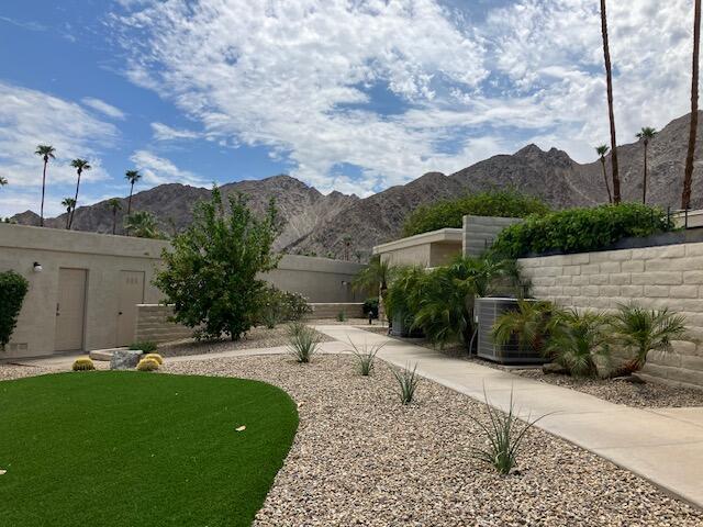 Building Photo - 76795 Lark Dr