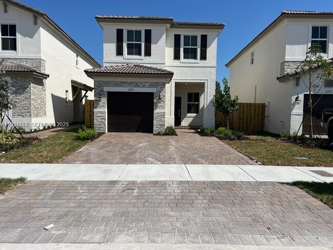 Building Photo - 2281 NW 131st Cir