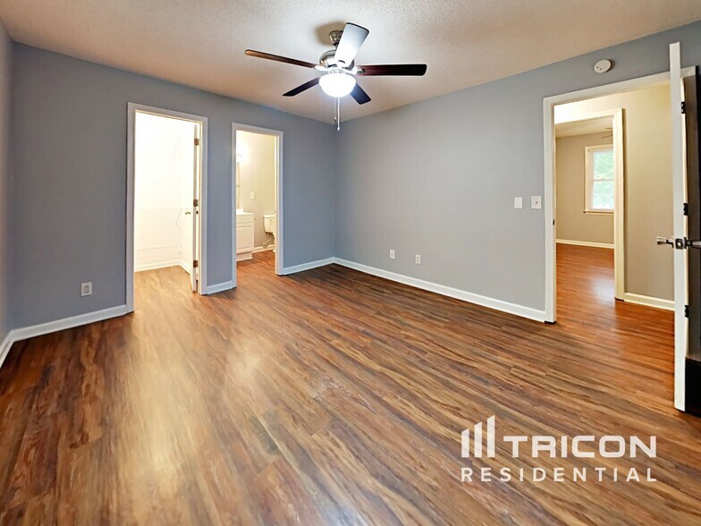 Building Photo - 9 Tawny Branch Ct