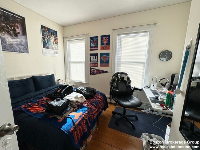 Building Photo - 1 Folsom Ave