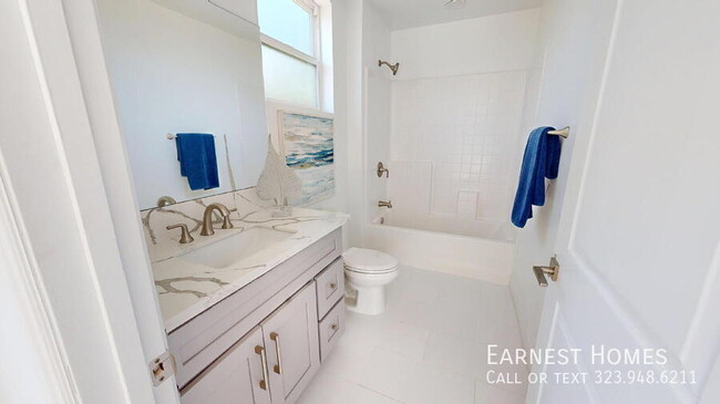 Building Photo - 8486 Camelia Ct