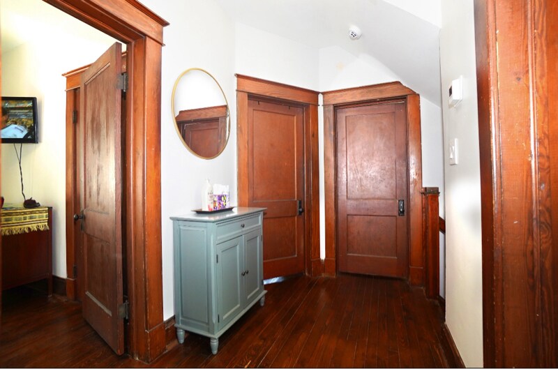 Building Photo - 4603 White Ave