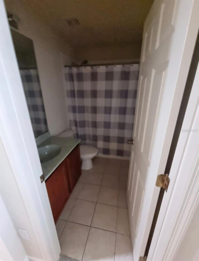 Building Photo - 3106 Ashland Ln N