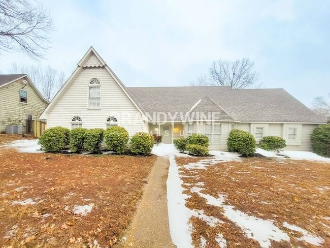 Building Photo - 4188 Sassafras River Dr